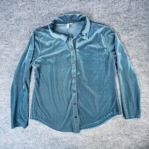 New with tags Cato Women's Button Up Teal Blue Size M Plus Blouse Top